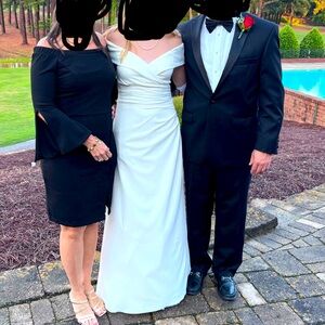 David’s Bridal White Dress Size 6